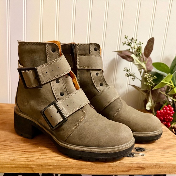 Womens Timberland Boots - Picture 1 of 4